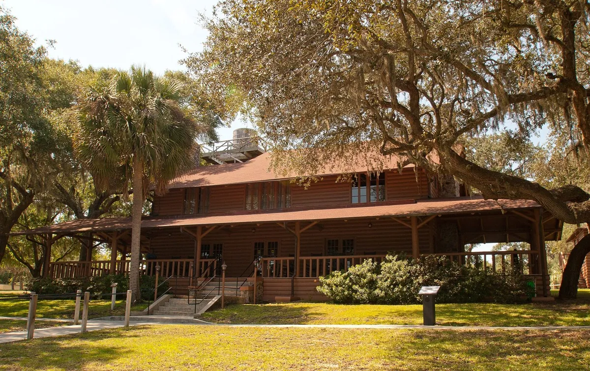 The lodge at Camp Helen State Park