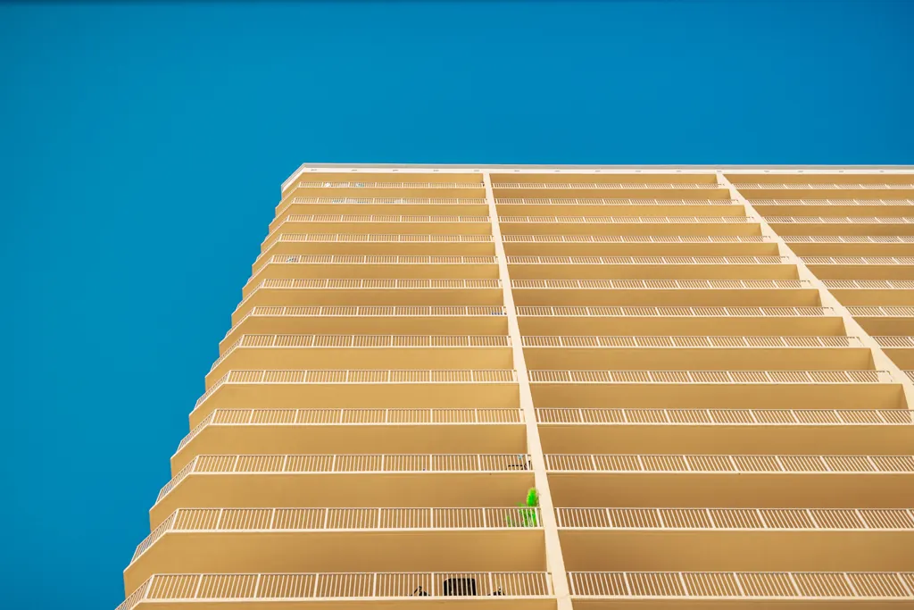 Looking up at the Gulf Crest tower balconies